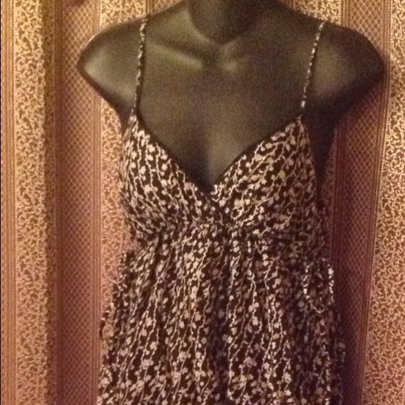 🌹Sold🌹Derek Heart floral maxi dress - Picture 3 of 3