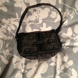 Guess purse
