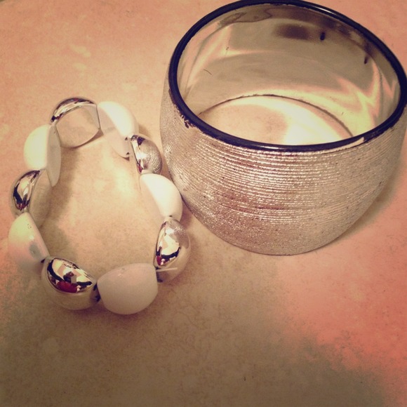 ❤Sold bundled for marci1961Bracelet