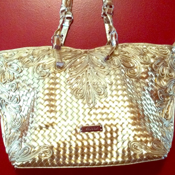 💢JUST REDUCED REDUCED💢     🎀Nicole Lee Tote🎀
