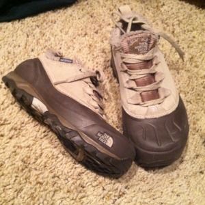 Water proof north face shoes