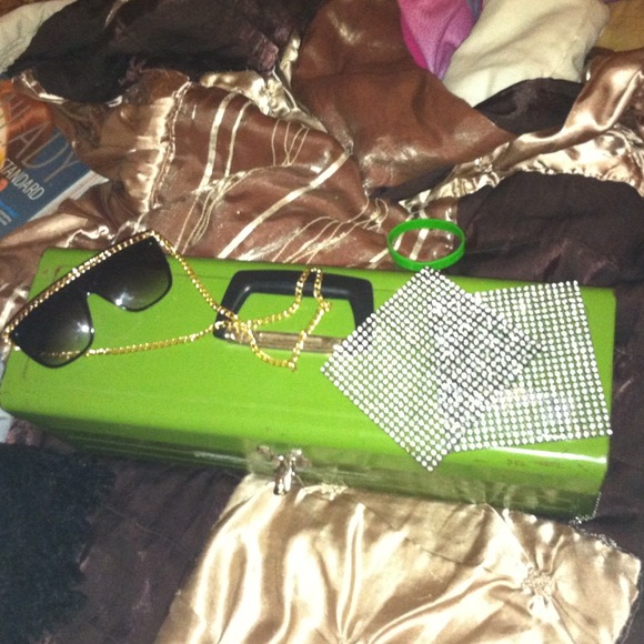 Sun glasses and earrings !