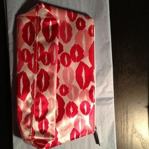 ♥SOLD♥Clinique cosmetic bag