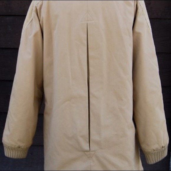 Vintage Tan Coat - Picture 3 of 4