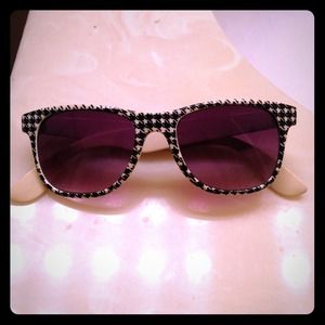houndstooth sunglasses