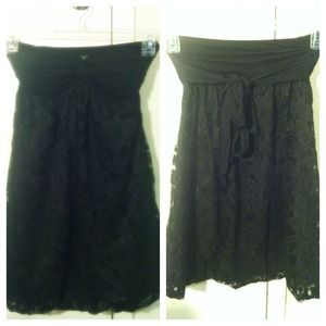 Dresses & Skirts - Lace sweetheart dress Dresses & Skirts - Lace sweetheart dress