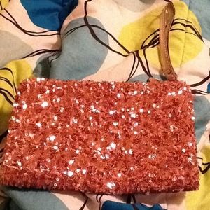Sequin clutch