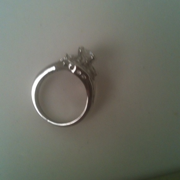 Cz ring - Picture 2 of 4