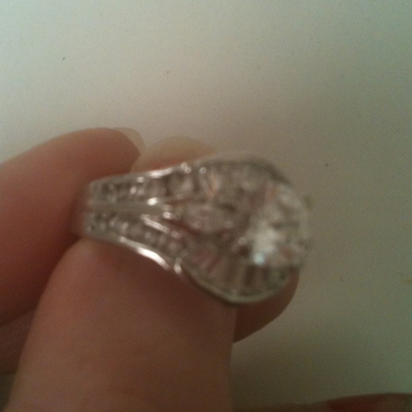 Cz ring - Picture 4 of 4