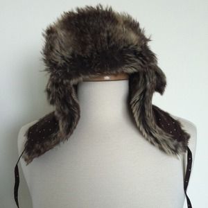 GAP bomber hat