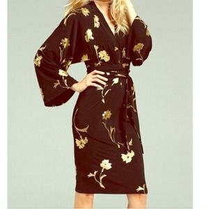 Victoria's Secret Sold Out Kimono Dress