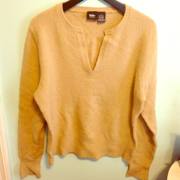 Sweaters - Camel sweater