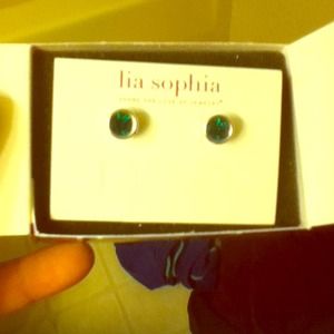 Lia Sophia emerald green stud earrings