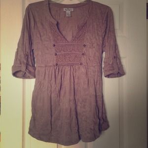 Vintage style top **HOLD for trsdmomnt**