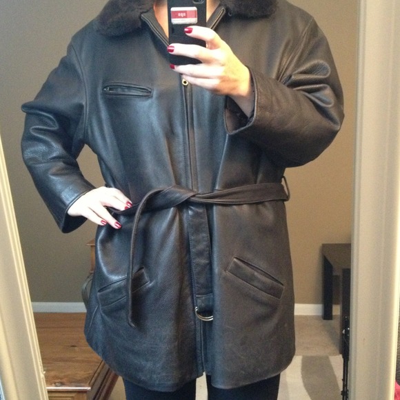 Dark brown/black leather 3/4 length coat