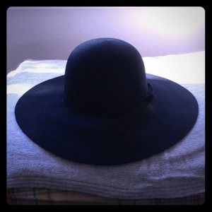 100% wool black floppy boho hat