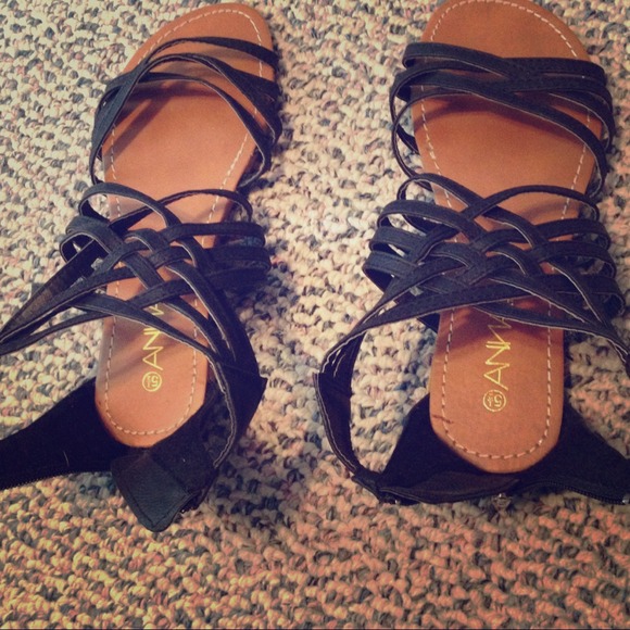 👠SOLD!👠
