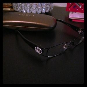 Gucci glasses