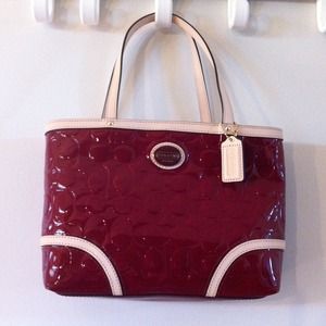 💢SOLD💢 Authentic! NEW Coach tote handbag