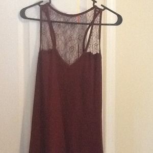 ***Bundled*** Guess tank top with lace