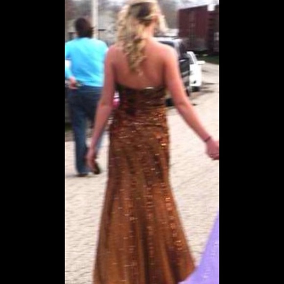 Totally magical sunburst formal!! Worn once - Picture 3 of 4