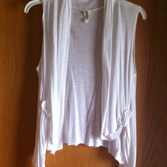 White flowing cover