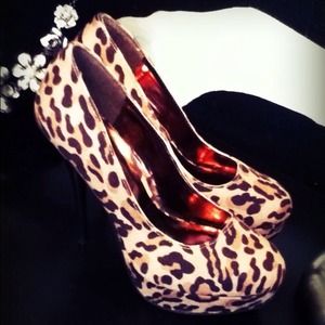 charlotte russe high heels reserved for @dancejena