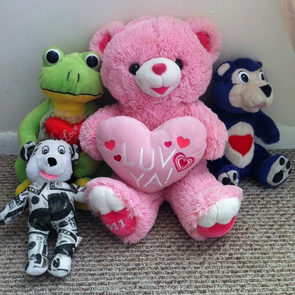 Stuffed animals - Picture 1 of 1