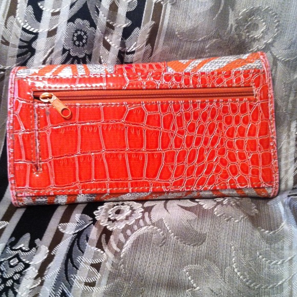 Wallet - Picture 2 of 3