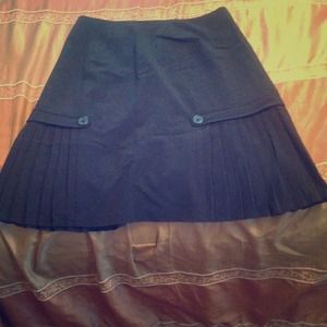 Very Cute Black, Side Pleated Skirt.