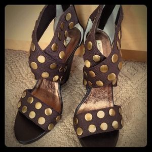 NWB Lovely People Brown Wedges