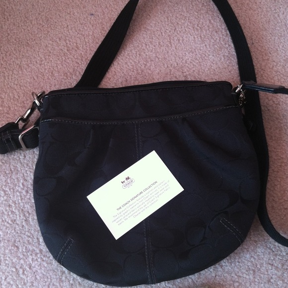 Coach Signature Cross Body Bag.
