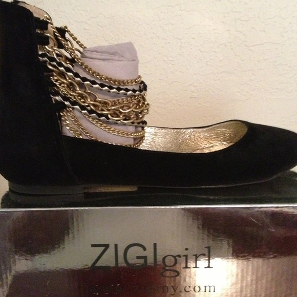 Genuine leather flats