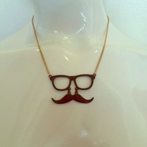 Mustache w glasses necklace!