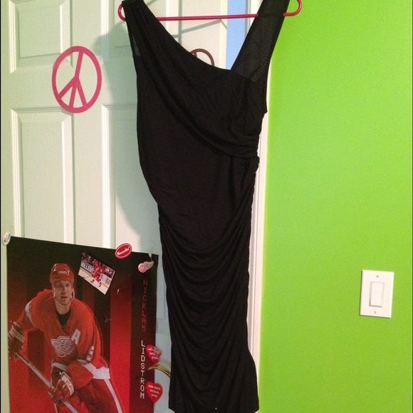 💕Black Dress w sheer strap from Express!