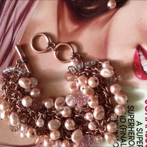 💗Blush Necklace & Bracelet Set💗 - Picture 2 of 4