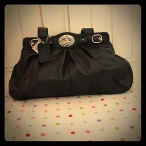 Authentic Coach handbag. Brand New With Tag!