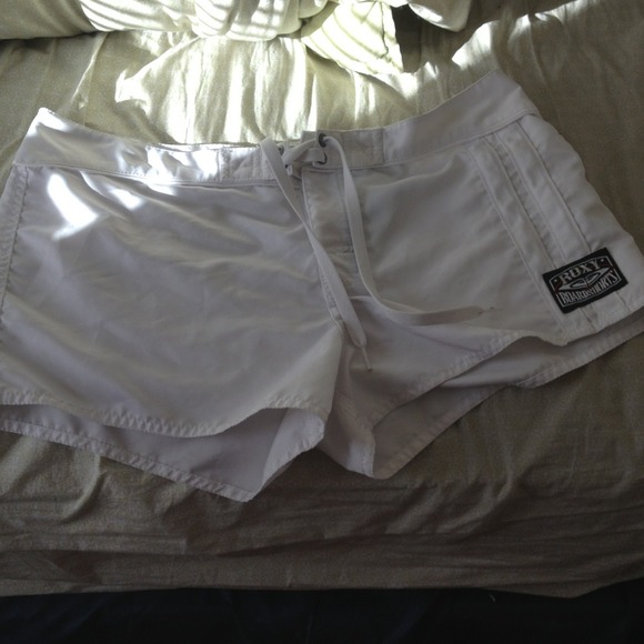 White roxy board shorts
