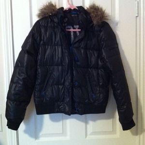 ✂Black GAP puffer jacket with detachable hood✂