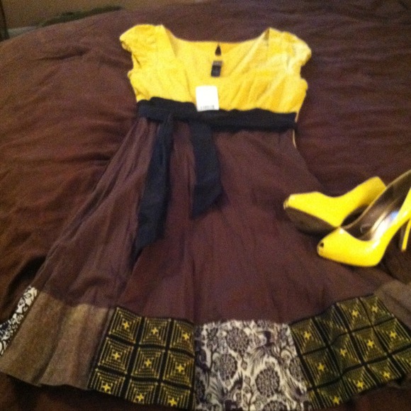 Brand spankin new Anthropologie dress NWT size 8