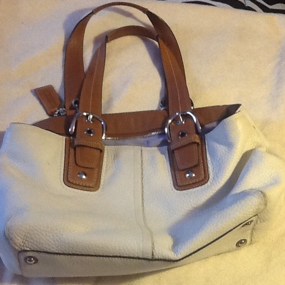 Couch purse