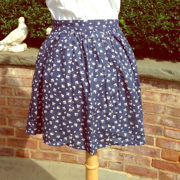 Navy pattern skirt.  Cute and flowy! With pockets!