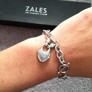 heart pendant braclet from zales jewelers!