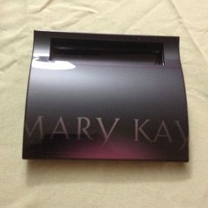 Mary Kay makeup compact