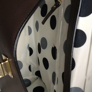 kate spade Bags - ๐ผKate Spade Irving Place Little Nadine Taupe๐ผ kate spade Bags - ๐ผKate Spade Irving Place Little Nadine Taupe๐ผ