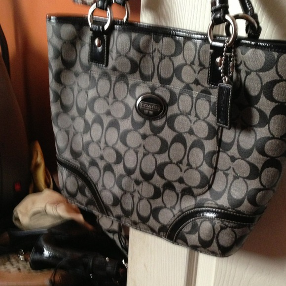 Authentic coach handbag