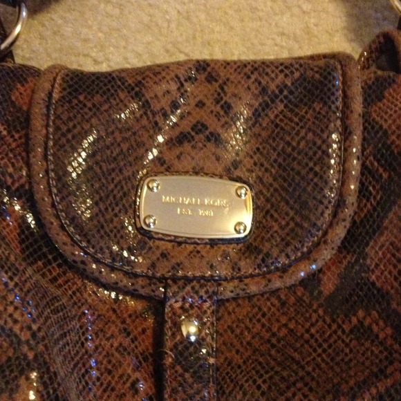 SOLD. $$$Michael kors snakeskin bag authentic. - Picture 2 of 4