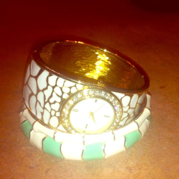 Bracelet set and watch!