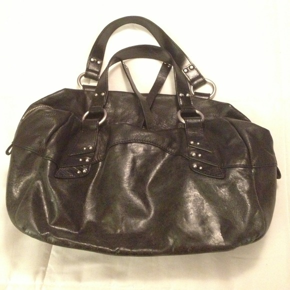MARKED DOWN!! Kenneth Cole leather purse!