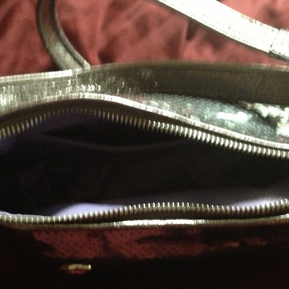Coach silver sequined small bag - Picture 3 of 4